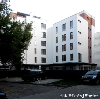 Budynek "Boryszewska 12" (08.2013)